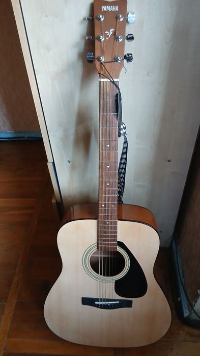 Гитара, Yamaha F310