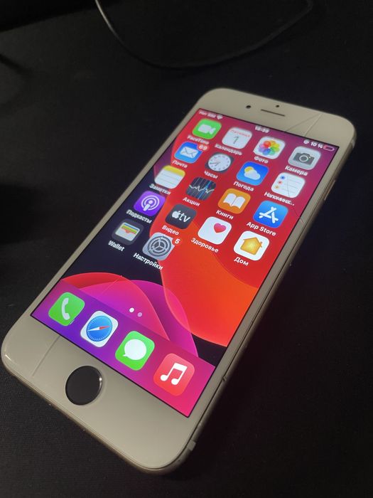 Айфон 6s на 64 gb