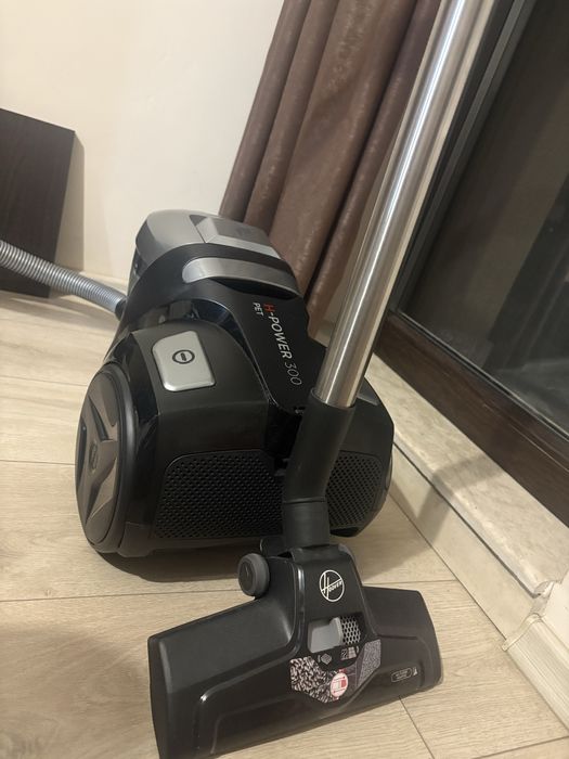 Прахосмукачка Hoover