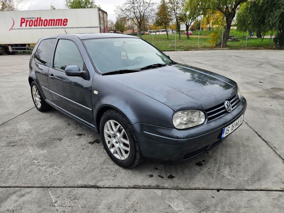 Volkswagen Golf 2001 diesel, 1.190 € — imagine 2