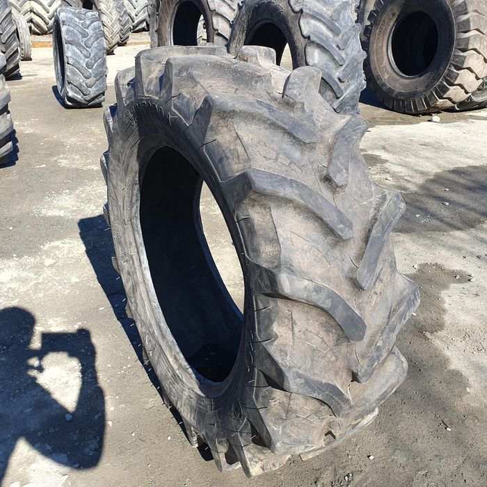 Cauciucuri 320/70R24  Petlas Anvelope Fendt New Holland