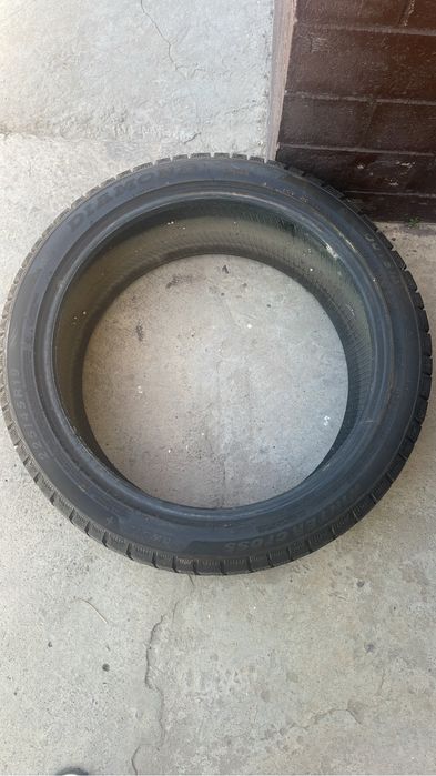 Шина зимняя. R19,