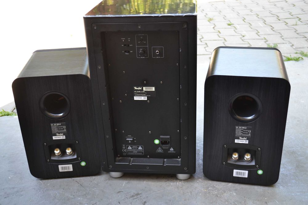 Sistem Teufel IP 42 CR cu telecomanda originala