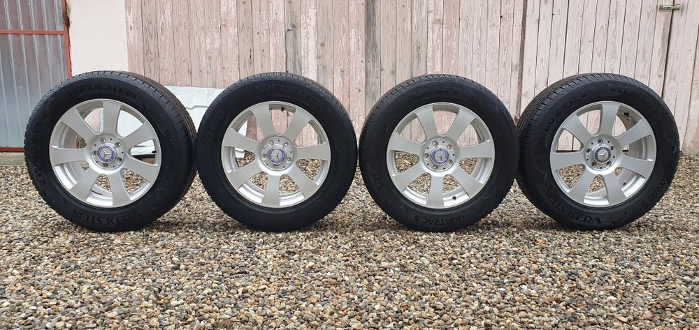 Jante aliaj originale mercedes-ben cu cauciucuri de iarna z  pe 17.