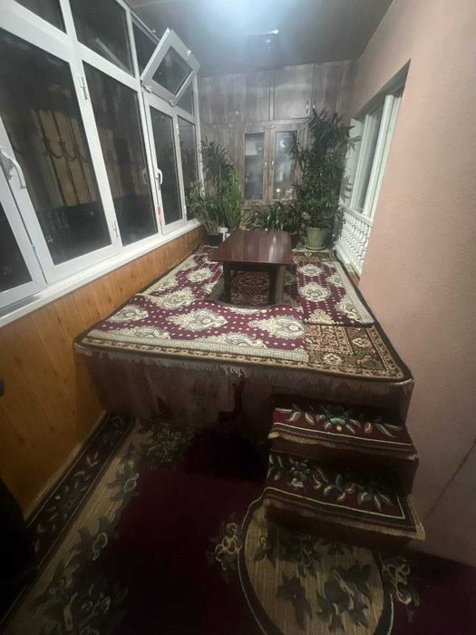 Алокада 5 хона 5 Етаж Квартира Сотилади !!