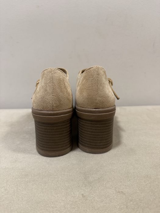 Обувки с дебел ток размер 38