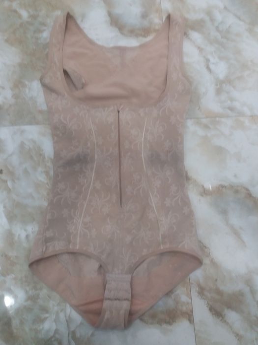 Корсет 7000 б/у размер 44