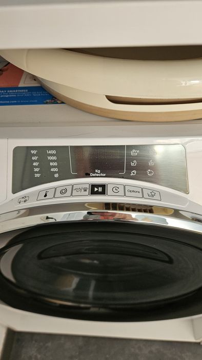 Mașina de spălat rufe