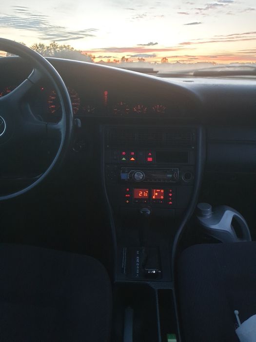 Продам Audi 100 кузов c4, 1993г.в.