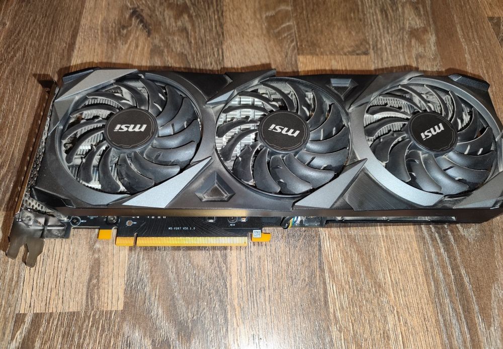 Продам видеокарту  MSI GeForce RTX 3060 Ti lhr