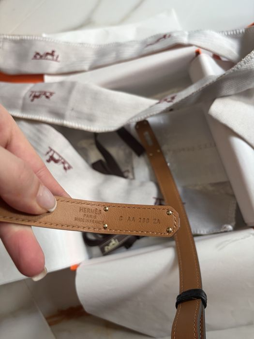 Дамски колан на Hermes, най-търсения модел, черно със златно