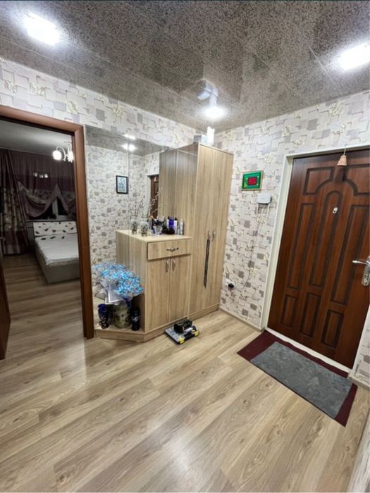 Продается 3 ком кв радуга