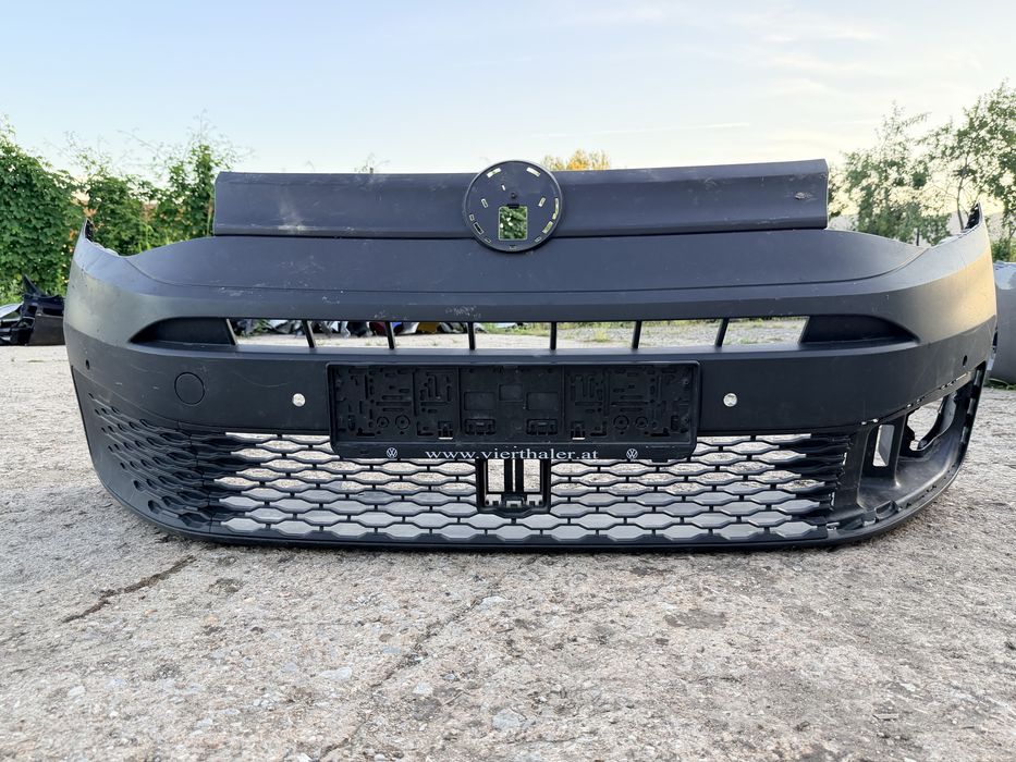 Предна броня да VW Caddy Фолксваген Кади 2020-2024г 2бр