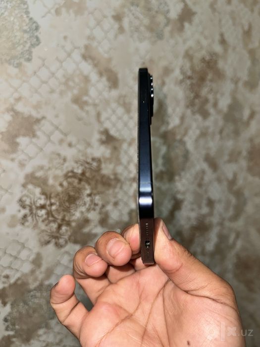 Iphone 15 pro max ideal holatda sim kartalik region J/A