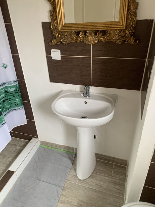 Camere pentru muncitoride inchiriat zona Huedin