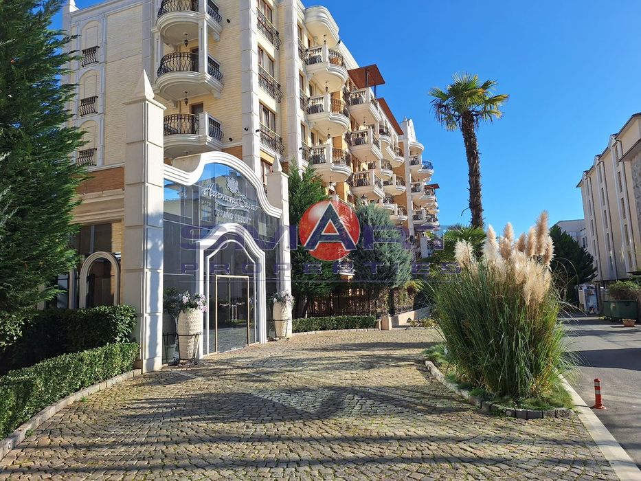 Продава се Двустаен апартамент в Несебър - 48 кв.м за 1169 €/кв.м - Снимка #3