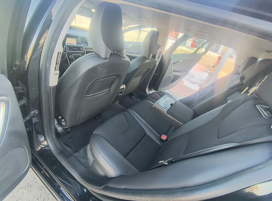 Volvo V60 1.6D, unic proprietar
