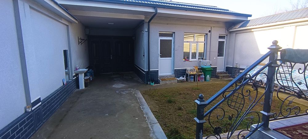 Назарбек текистил uy