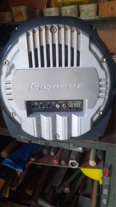 Продам сабуфер pioneer