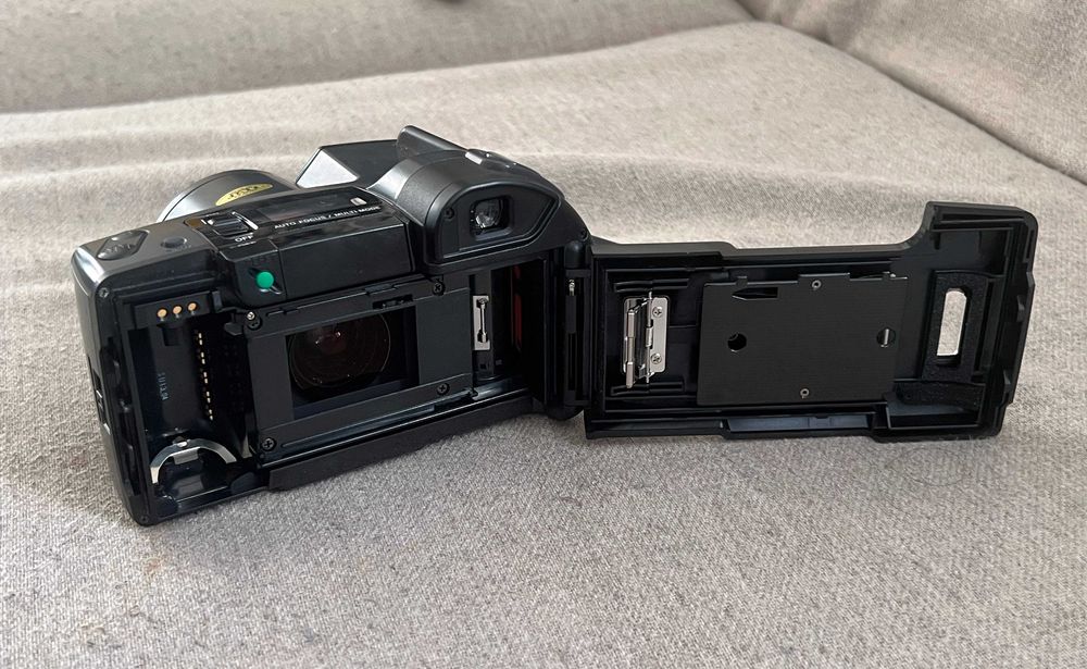 Aparat foto Olympus AZ-300 Superzoom 35mm Made in Japan