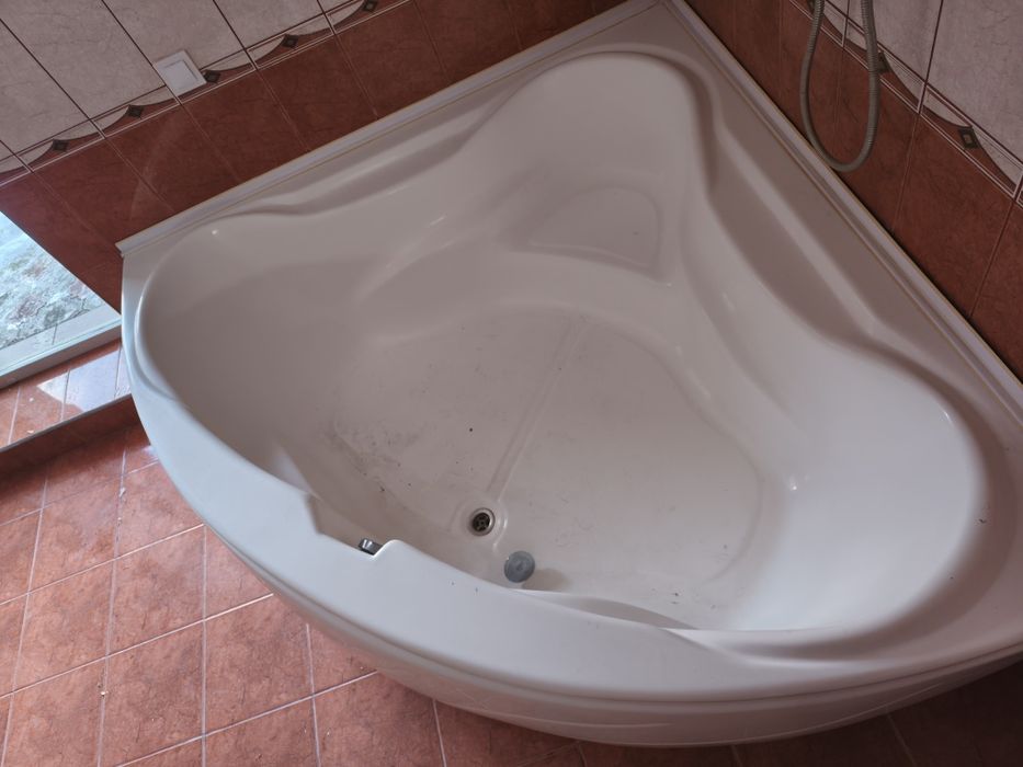 Cada pe colț 160/160