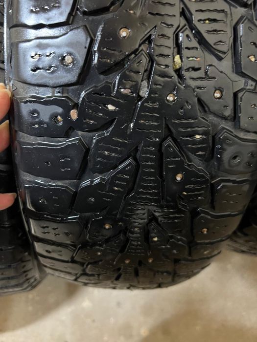 Зимние резины 195/65 R15