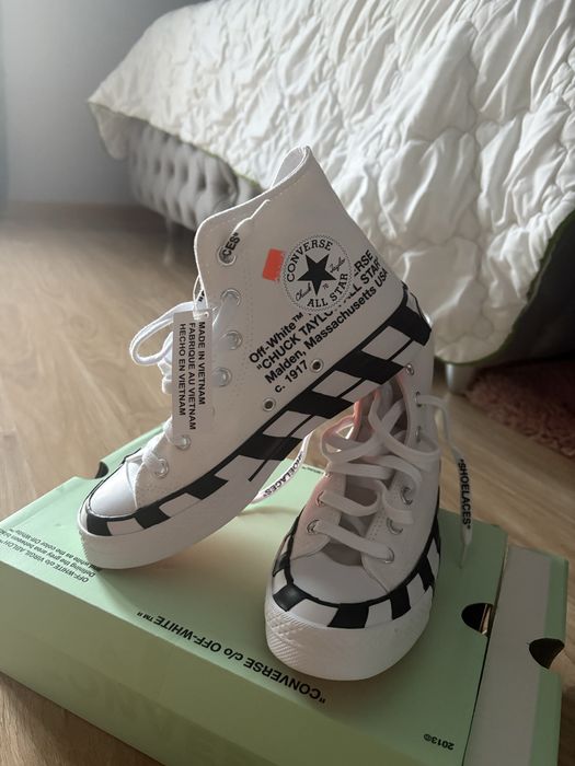 Vand papuci original
