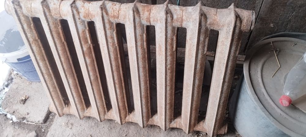 Чугунная батарея