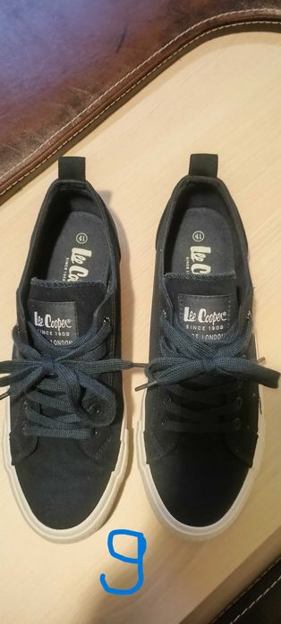 мъжки обувки-нови