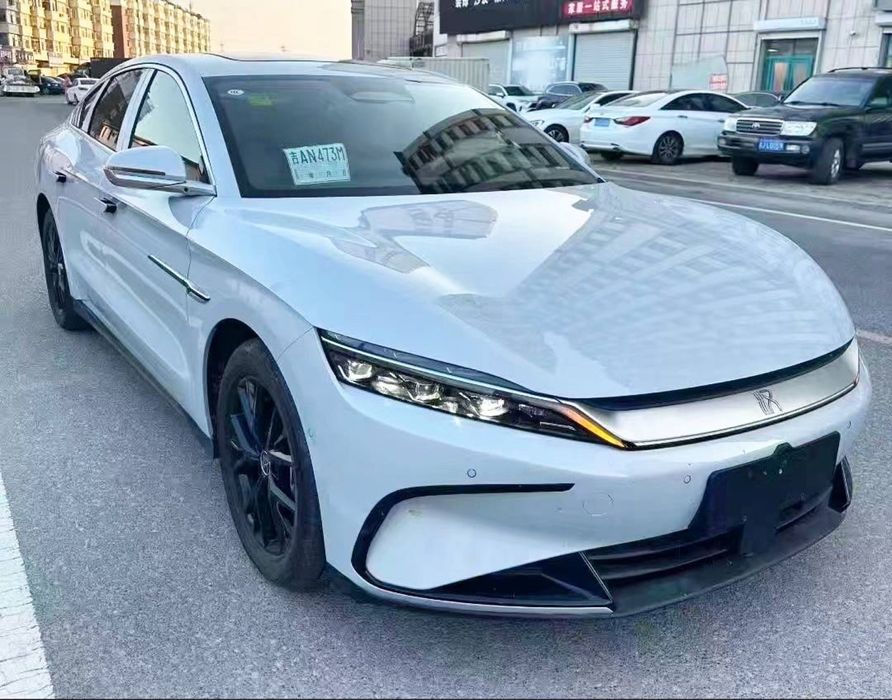 Byd Han DM-i 125km буюртма асосида юклайман