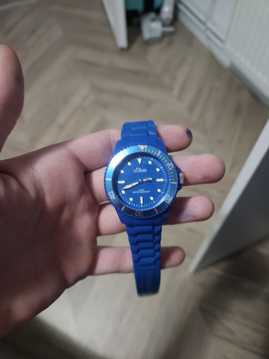 Vând ceas de bărbați s.Oliver albastru