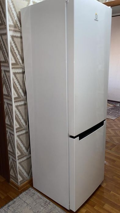 Продам холодильник!