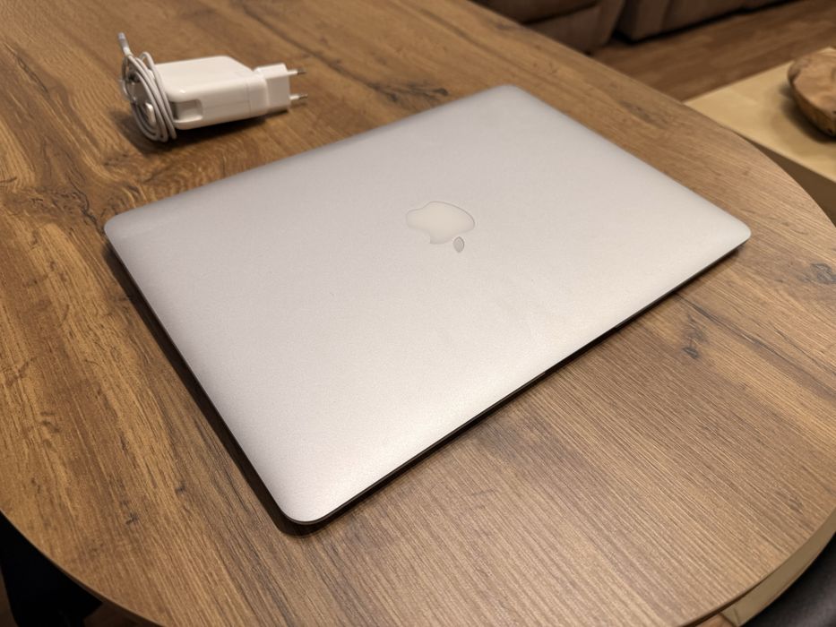 Vand Macbook Air 2014 512 GB SSD i7 8 GB Ram
