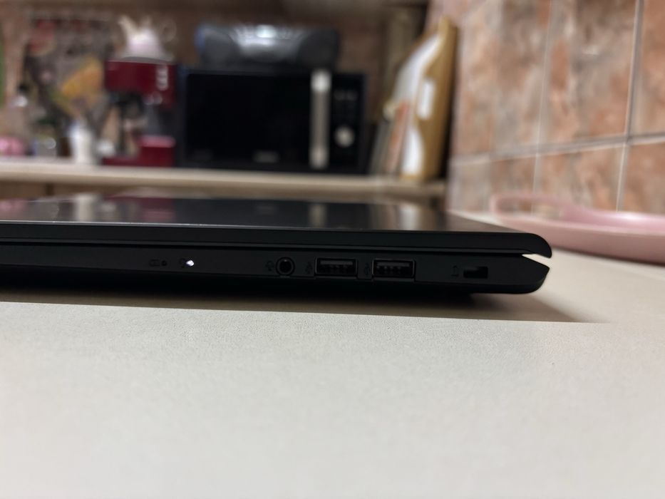 Asus Vivobook15 X1500EA
