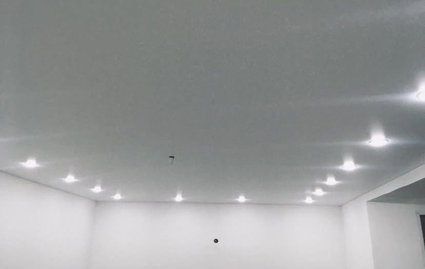 Натяжные потолки