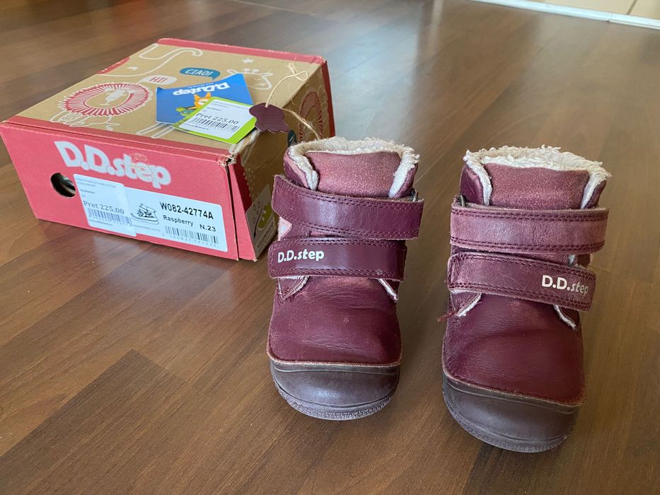 D.D.Step ghete fete îmblănite Raspberry, cu vulpe, mărime 23 (interior 14,5 cm)