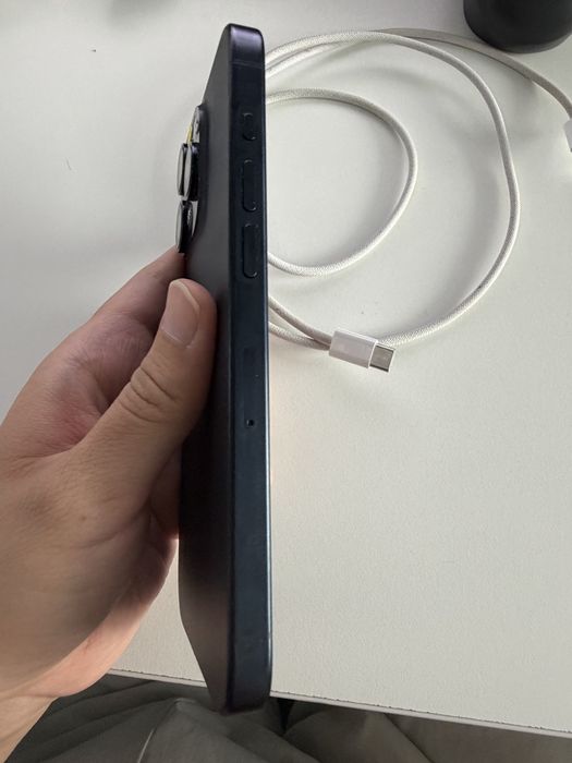 Iphone 15 pro 128 gb