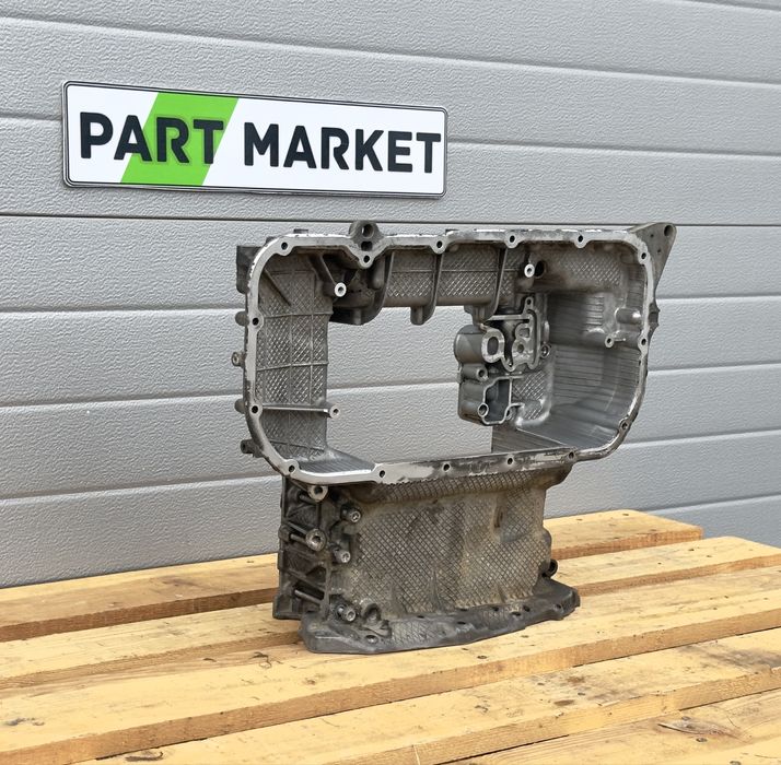 Горен картер AUDI A6 A7 SQ5 3.0BITDI 059103601CJ