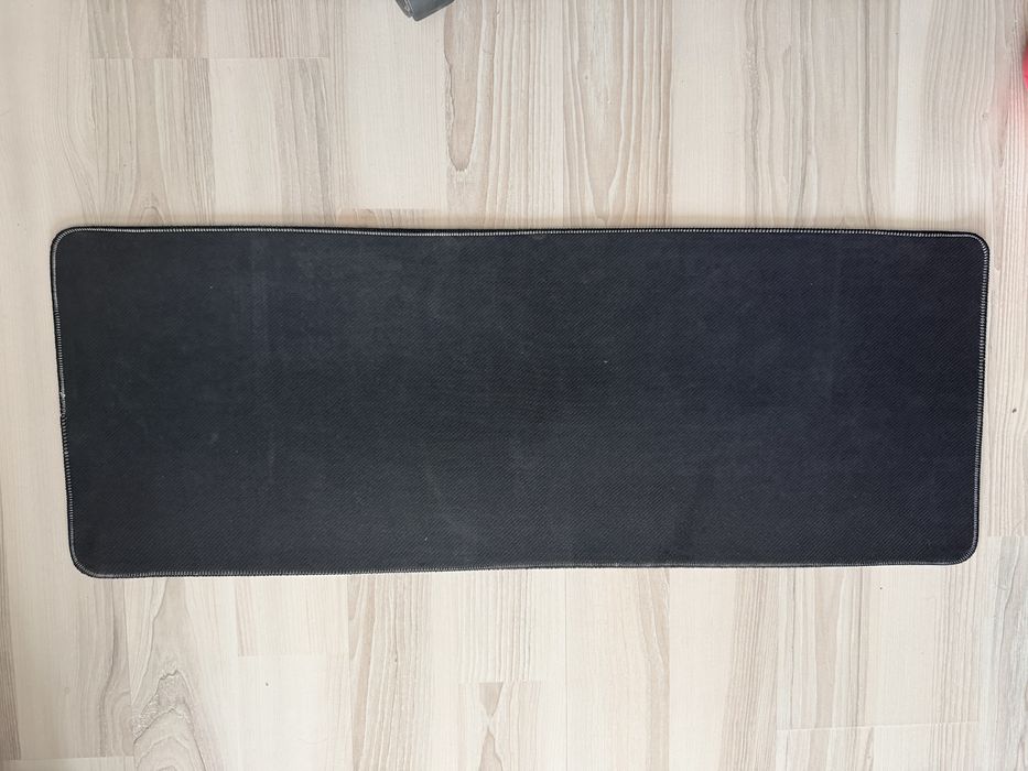 Mousepad kaws de gaming