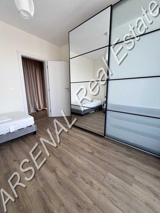 Дава се под наем Тристаен апартамент в София, Лозенец - 130 кв.м за 1196.97 € - Снимка #5