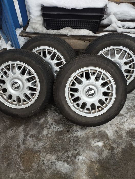 Продам диски с резиной.