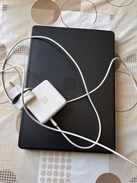 Macbook pro   M1