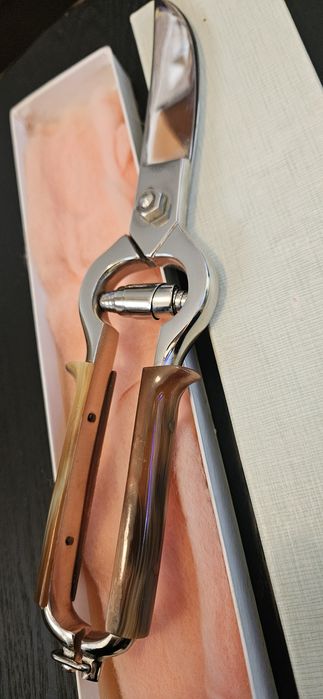 Чисто Нова! Оригинал!