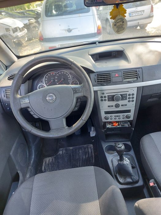 Opel Meriva 1.7 cdti на части !!!