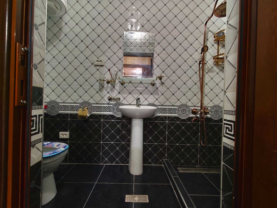 Продаётся дом в Караулбазаре, новый ремонт