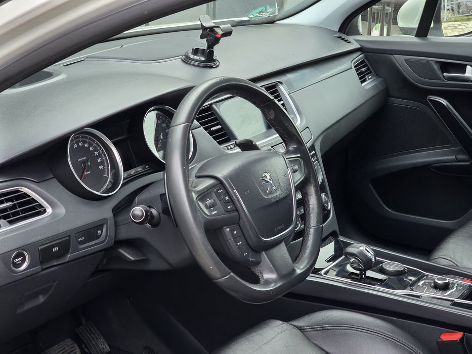 Peugeot 508 / Hybrid / HUD / JBL / Led