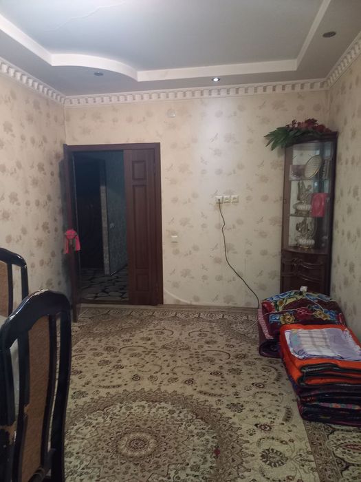 Юнусобод 17 да квартира бор. Студентларга еки ишлийдиган йигитларга.