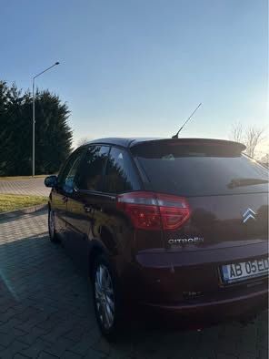 Citroen c4 picaso .2.0hdi automat 2008 vand dezmbebrez orice piesa di