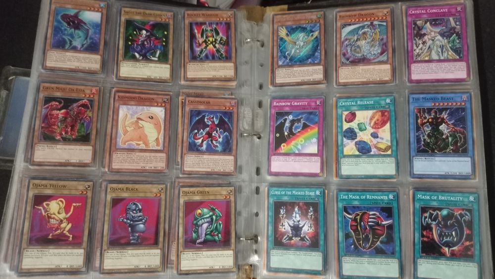 Yu-Gi-Oh cards, Югио карти