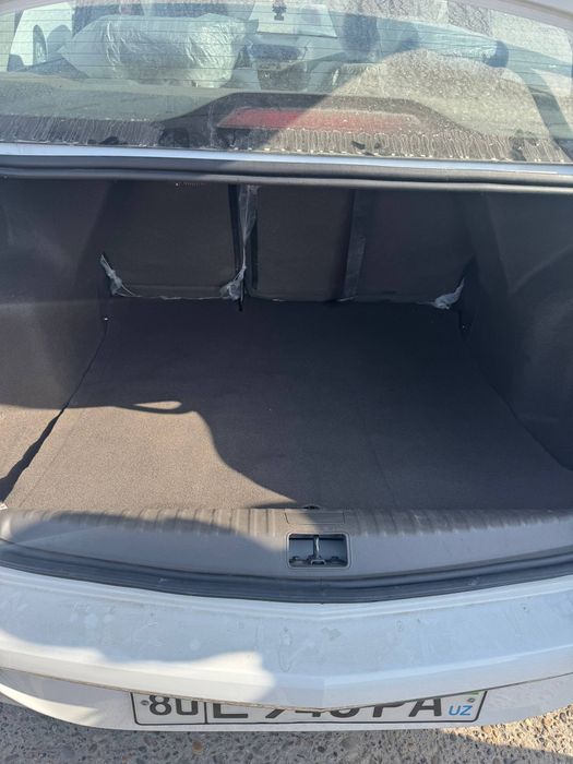 Срочно продается новый машина